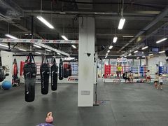 -FIGHTMAN格斗俱乐部(长宁临空店)