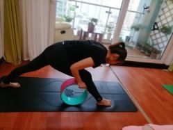 -Yvon yoga 瑜伽·精准体态管理中心