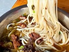 -炳记牛味粉店(四坊路店)