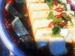 -山里屯铁锅炖(哈尔滨中央大街店)