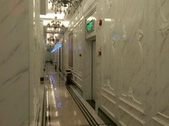 -皇马纯KTV·量贩·聚会(民治店)