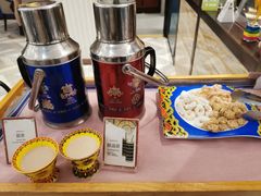 -西藏饭店·亚克·食光自助餐厅(文殊院店)