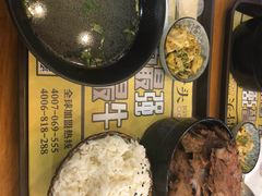 -犟骨头排骨饭(回龙观龙禧店)