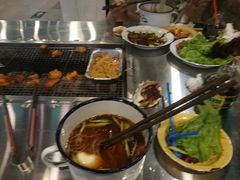 -马路牙子烧烤音乐酒馆(望京店)