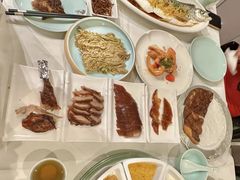 -羲和雅苑•北京烤鸭(陆家嘴中心店)