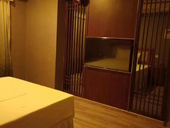 -花湖会所·高端水疗商务泡浴SPA(高新店)