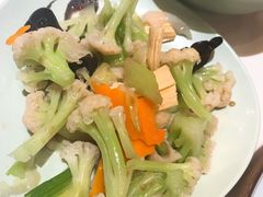 -大铁勺新津菜(东丽阳光新业广场店)