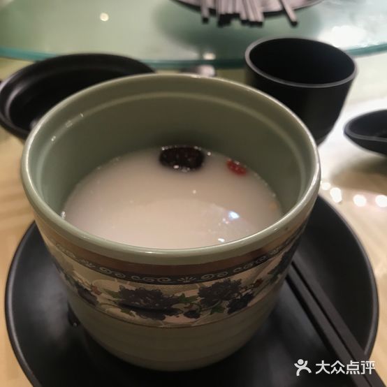 凤凰俊临川陕风味坊