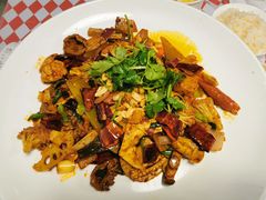 -拿渡麻辣香锅(世茂广场·工三店)