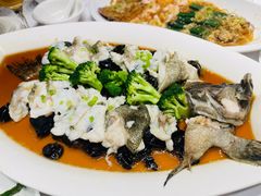 -龙船人海鲜城(长治路店)