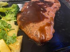 -必胜客(尹山湖歌林公园店)