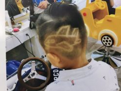 点击看大图 -Oh my head 儿童理发(丹尼斯大卫城店)