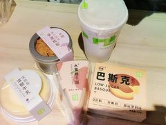 -奈雪的茶(百盛店)