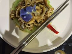 油淋鸟贝-东莱馋房(陆家嘴店)