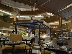 -圆顶阁西餐厅(郑州索菲特国际饭店 )