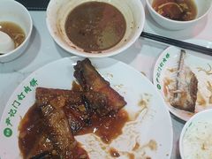 -尹记门钉肉饼(丰台站店)