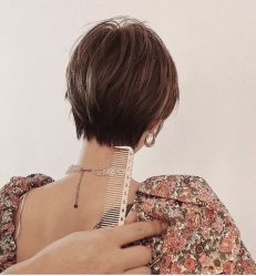 -丝语萱形象