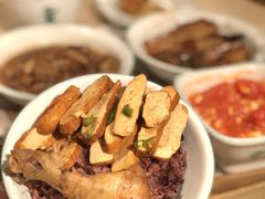 -老乡鸡(上海白玉兰广场店)
