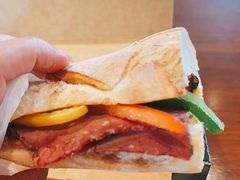 帕斯雀牛肉法棍三明治-星巴克臻选(深圳万象天地旗舰店)