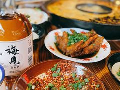 耙鸡脚-财二舅火锅招待所