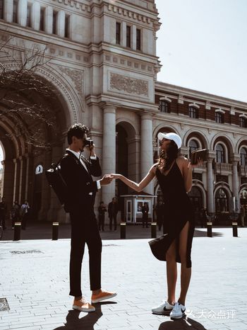 大片既视感的街拍纪实婚纱照