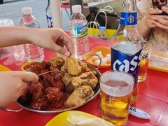 -BHC炸鸡(明洞总店)