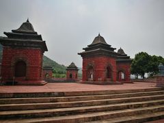 -达蓬山旅游度假区