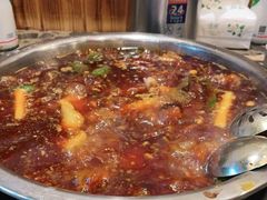 -肖肖酸萝卜鱼火锅(总店)