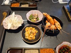 -铭牛烧肉·和牛海鲜自助(高新月牙湖店)