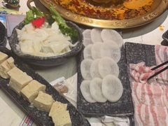 -哥老官重庆美蛙鱼头(西湖银泰十一哥店)