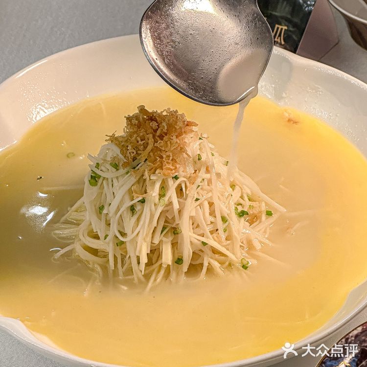 限时赏味‼️赴一场松茸河豚宴㊙️感受山川河海的美味