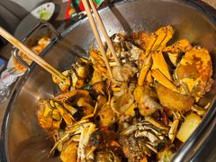 -七欣天香辣蟹火锅(上海银亿滨江店)