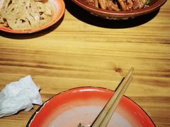 -老三样·美食研究中心(世贸路店)