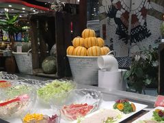 -四海一家自助餐(益田假日广场店)