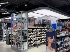 -迪卡侬(环球港店)