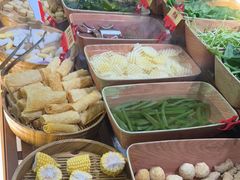-四囍码头海鲜烧烤自助火锅(外滩南京东路悦荟广场店)