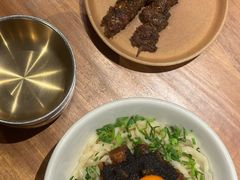 -SHAN山(前滩太古里店)