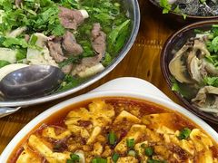 -张公桥美食街
