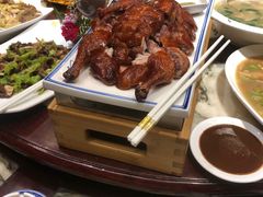 -蔼若春.传承三十年云南菜(金碧公园店)