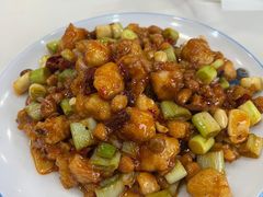 -李哥海鲜烧烤家常菜(孔雀城店)