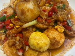 -阿瓦山寨·湘菜现炒·剁椒鱼头王(咸阳总店)