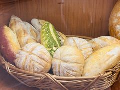 -BROAD面包路·欧式面包(龙湖时代C馆店)