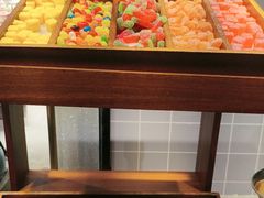 -金滏山·烤肉海鲜火锅自助(襄阳万达店)