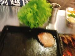 -马路牙子地桌烤肉(工体店)