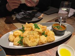 -Carbon莫卡哆·意大利复古集市餐厅(杭州大厦店)