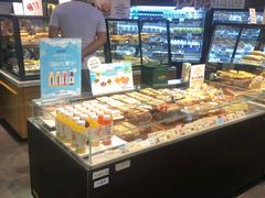 面包甜点陈列柜-多乐之日(和平伊势丹店)