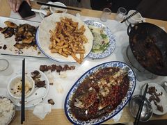 -百味地锅鸡(铜山路店)