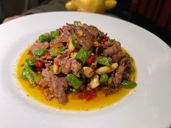 杭椒黄牛肉-新白鹿餐厅(嘉兴八佰伴华府店)