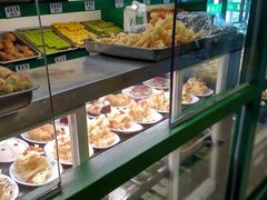 面包甜点陈列柜-南来顺饭庄·清真(南菜园店)