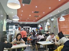 大堂-张亮麻辣烫(尚都SOHO店)